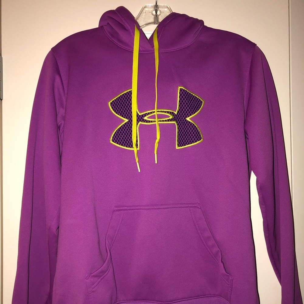 Under Armour purple hoodie/sweatshirt (small)